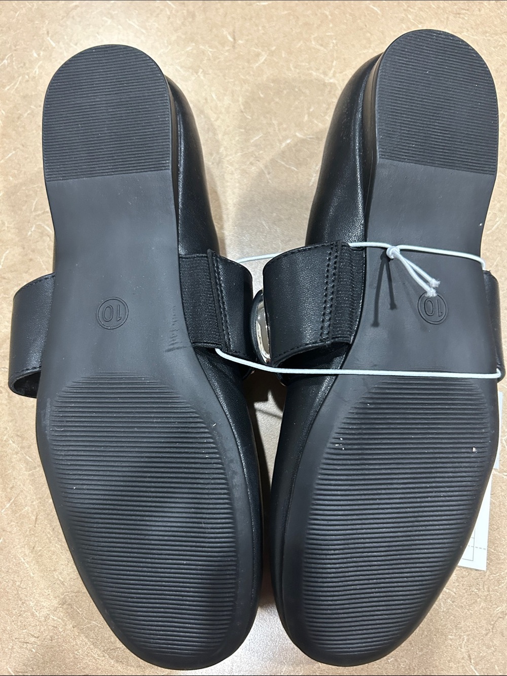 A New Day Shoes | Women's Genevieve Oversized Dome Stud Mary Jane Flats - Picture 4 of 5